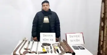 চাঁদপুরে অস্ত্রসহ বিএনপি নেতা আটক