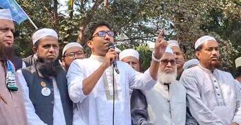 ভোটকেন্দ্রে মোবাইল নিষেধাজ্ঞা কার নির্দেশে তা স্পষ্ট করতে হবে