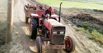 অবৈধ বাহনে ক্ষত-বিক্ষত গ্রামীণ সড়ক