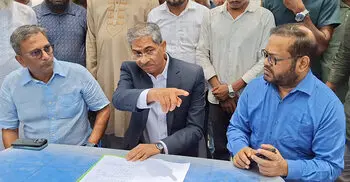 ডাকাতিয়ার প্রবাহ বন্ধ হলে মরা খালে পরিণত হবে শাখা খালগুলো