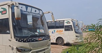 Bus services on Chandpur-Cumilla route suspended over attack on workers