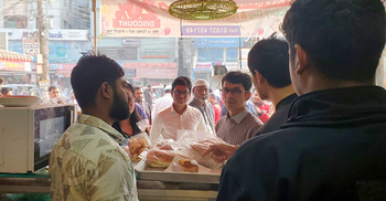 মোড়কজাত নিবন্ধন না থাকায় দুই প্রতিষ্ঠানকে দেড় লাখ টাকা জরিমানা