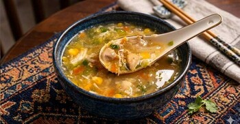 ঈদে রাতের খাবারে রাখতে পারেন সুস্বাদু চিকেন স্যুপ