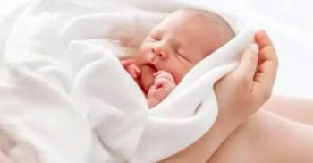 দিনাজপুরের সেই নবজাতককে দত্তক নিতে চান ২০০ জন