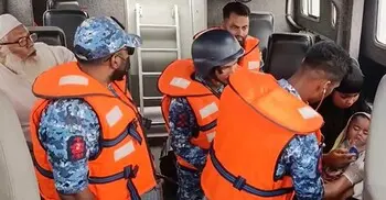 ৯৯৯-এ ফোন, চলন্ত লঞ্চ থেকে মুমূর্ষু শিশু উদ্ধার