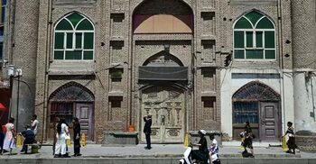 HRW accuses Beijing of closing and destroying mosques