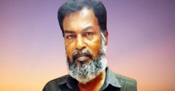 লাইনে দাঁড়ানো ভোটার অচেতন হয়ে পড়ে গেলেন, হাসপাতালে নিতে মৃত ঘোষণা