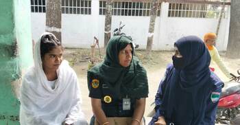 কারাভোগ শেষে দর্শনা সীমান্ত দিয়ে ফেরত গেলেন ভারতীয় নারী