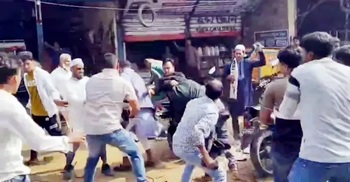 12 injured as BNP, Jamaat clash over Facebook post in Shariatpur