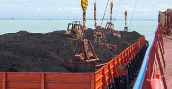 তেল-গ্যাস সংকটে আবারও কয়লায় ঝুঁকছে বিশ্ব