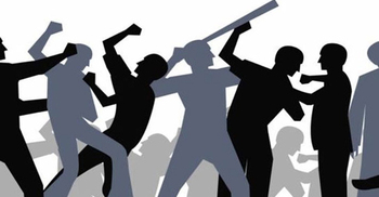 পুকুরে মাছ ধরা নিয়ে দুই গ্রুপের সংঘর্ষে আহত ১০