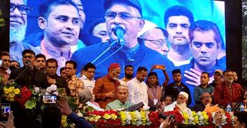 নিরপরাধ আওয়ামী নেতাকর্মীদের প্রতি উদার হতে হবে: আলাল