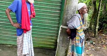 সুদের টাকা পরিশোধে ব্যর্থ, বৃদ্ধকে খুঁটির সাথে বেঁধে নির্যাতন!