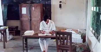 এসএসসির উত্তরপত্র মূল্যায়ন করছে দশম শ্রেণির ছাত্র, ভিডিও ভাইরাল