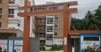 ছিনতাইকারীর হাতে প্রাণ গেলো ব্যবসায়ীর