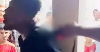 চুরির অভিযোগে দুই যুবককে বেঁধে ইলেকট্রিক শক, ভিডিও ভাইরাল