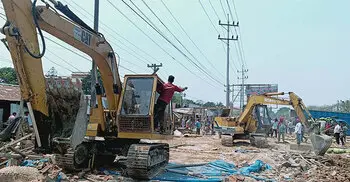 অবশেষে দখলমুক্ত হচ্ছে কুমিল্লার নিমসার, জনমনে স্বস্তি