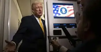 ট্রাম্প কি মার্কিন সংবিধান লঙ্ঘন করছেন?