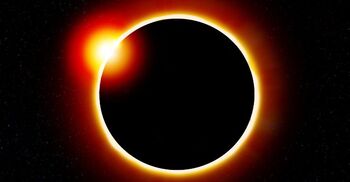 চন্দ্রগ্রহণের দিকে খালি চোখে তাকালে যা হয়