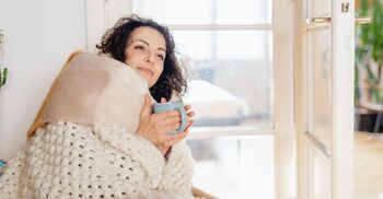 শীতের শুরুতে কম্বল ধোয়ার টিপস