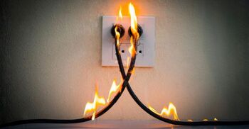 বাসায় আগুন থেকে সাবধান থাকতে যেসব বিষয়ে খেয়াল রাখবেন