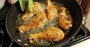 তৈলাক্ত থালা-বাসন পরিষ্কার করার সহজ কৌশল