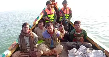 টেকনাফের ৯ জেলেকে আটক করে নিয়ে গেছে আরাকান আর্মি