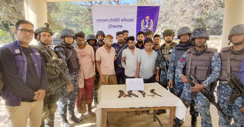 টেকনাফে অপহৃত যুবক উদ্ধার, অস্ত্র-গুলিসহ আটক ৩