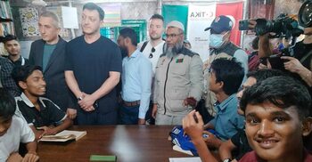 রোহিঙ্গা ক্যাম্প পরিদর্শনে এরদোয়ানপুত্র ও মেসুত ওজিল