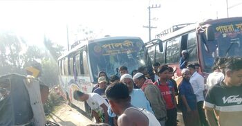 টেকনাফ বাসচাপায় নিহত ২
