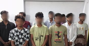 সাগরপথে মালয়েশিয়া পাচারের প্রস্তুতিকালে নারীসহ উদ্ধার ১৩