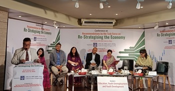 শিক্ষায় স্তর বেশি থাকায় বৈষম্য বাড়ছে: সিপিডির সম্মেলনে বক্তারা