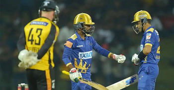 সাকিবকেও ছাড় দিলেন না হৃদয়, বিধ্বংসী ইনিংসে জেতালেন দলকে