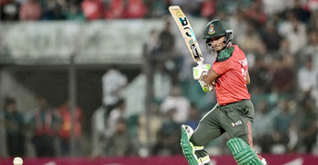 একাই ব্যাট করলেন তামিম, বাকিরা ছিলেন আসা-যাওয়ার মিছিলে