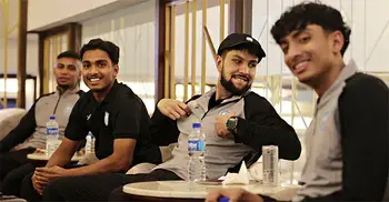 ঈদের সকালে বিদেশের পথে দুই ফুটবল দল, ভিয়েতনামে পৌঁছেছেন জামালরা