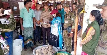 অস্বাস্থ্যকর পরিবেশে ফুচকা তৈরি, চট্টগ্রামে তিন প্রতিষ্ঠানকে জরিমানা