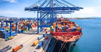 হরমুজ প্রণালি ছেড়ে আসা ১২ জাহাজ চট্টগ্রাম বন্দরে পৌঁছেছে