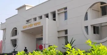 পোস্টাল ব্যালটে ভোট দিলেন চট্টগ্রাম কেন্দ্রীয় কারাগারের ৩৭৯ বন্দি