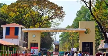 ঈদুল আজহায় ১২ দিনের ছুটিতে চবি