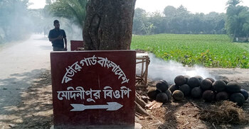 ভারতীয় সীমান্তে বাংলাদেশি যুবক আটক