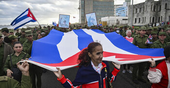 ভেনেজুয়েলায় মার্কিন হামলার প্রতিবাদে কিউবায় ব্যাপক বিক্ষোভ