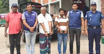 আনোয়ারায় অটোরিকশাচালক হত্যার মূল হোতাসহ গ্রেফতার ২