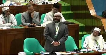 গুমের কথা বলতে গিয়ে সংসদে কান্নায় ভেঙে পড়লেন ব্যারিষ্টার আরমান