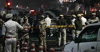 এবার দিল্লি বিস্ফোরণকে ‘আত্মঘাতী বোমা হামলা’ বললো ভারত