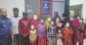 ভারতে আটক ১৫ বাংলাদেশিকে বিজিবির কাছে হস্তান্তর