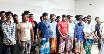 আদাবরে পুলিশকে কোপানোর ঘটনায় যৌথবাহিনীর অভিযানে আটক ১০২