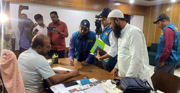 ফেনী পানি উন্নয়ন বোর্ডে দুদকের অভিযান