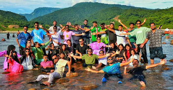 ভোলাগঞ্জের সাদা পাথরে যা দেখলাম