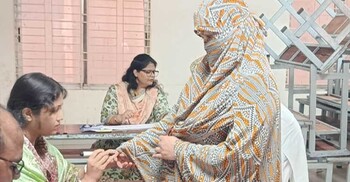 জীবনে প্রথম ভোট দিয়েছি, আনন্দ ভাষায় প্রকাশ করা যাবে না