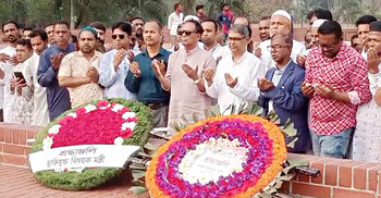 জাতীয় স্মৃতিসৌধে নবনিযুক্ত দুই মন্ত্রীর শ্রদ্ধা